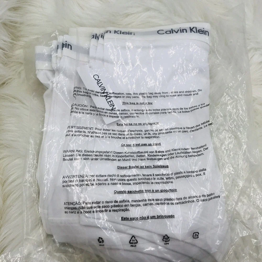 Calvin Klein calvin klein